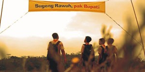 film-pendek-01-sugeng-rawuh-pak-bupati-stillphoto2